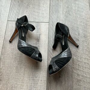 Charles David Faux Snakeskin and Suede Heels in Black Size 7.5